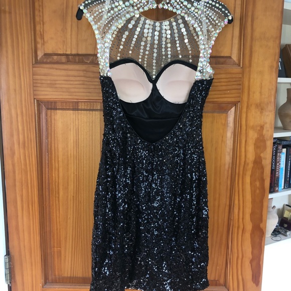 Cocktail Dress - Picture 3 of 6